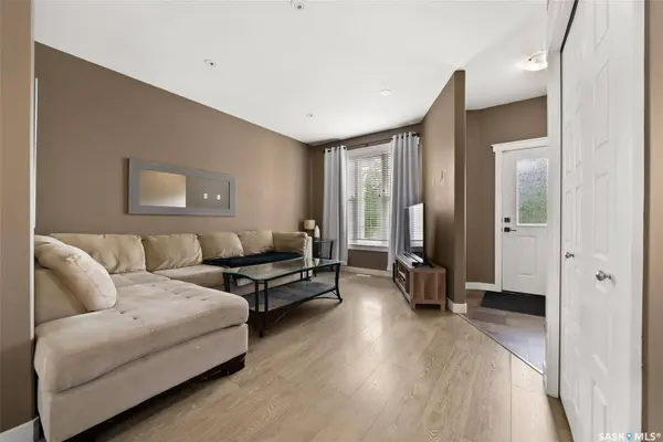 4353 James Hill ROAD, Regina, SK S4W 0L4