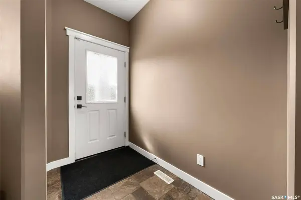 4353 James Hill ROAD, Regina, SK S4W 0L4