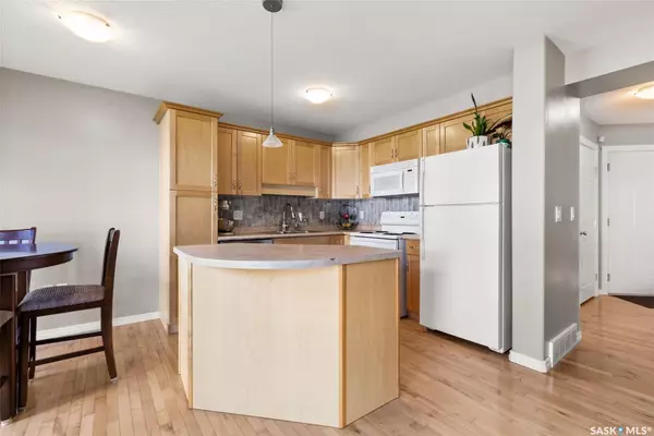 3101 Tregarva DRIVE E #59, Regina, SK S4V 1G5