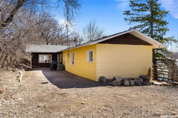 446 Pasqua Lake ROAD, North Qu'appelle Rm No. 187, SK S0G 1S0