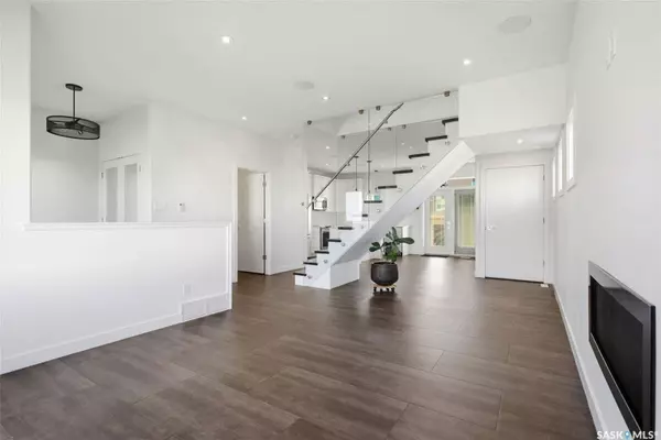 3302 Green Turtle ROAD, Regina, SK S4V 3N6