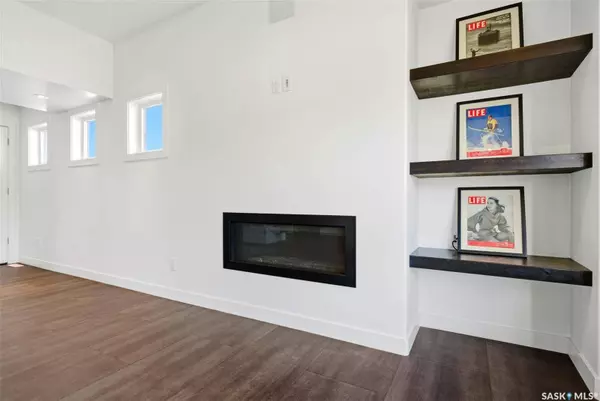 3302 Green Turtle ROAD, Regina, SK S4V 3N6