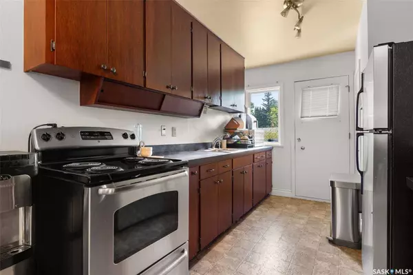 3819 Garnet STREET, Regina, SK S4S 2K5