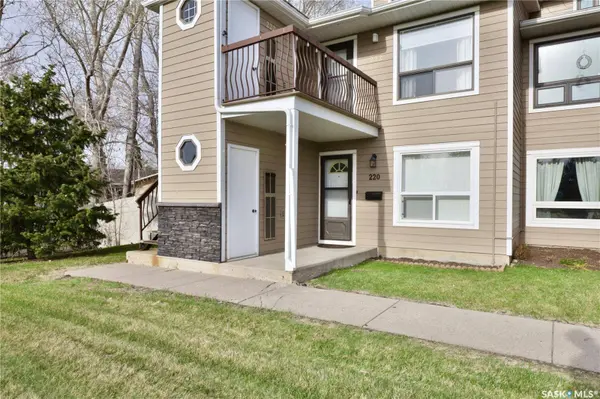 220 Cedar Meadow DRIVE, Regina, SK S4X 3J6