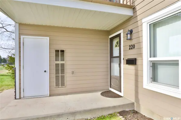 220 Cedar Meadow DRIVE, Regina, SK S4X 3J6