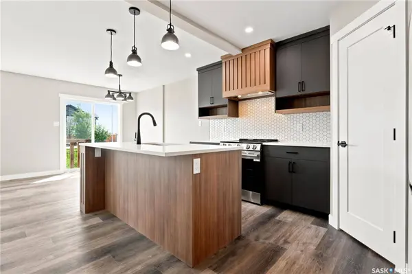 1749 Mustard STREET, Regina, SK S4Y 0G1