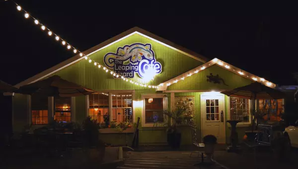 Discover the Charm of Leaping Lizard Café — Where Virginia Beach Flavor Meets Coastal Comfort