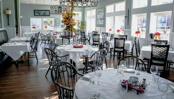 Why Coastal Grill Is a Must-Visit for Virginia Beach Dining & Client Entertaining