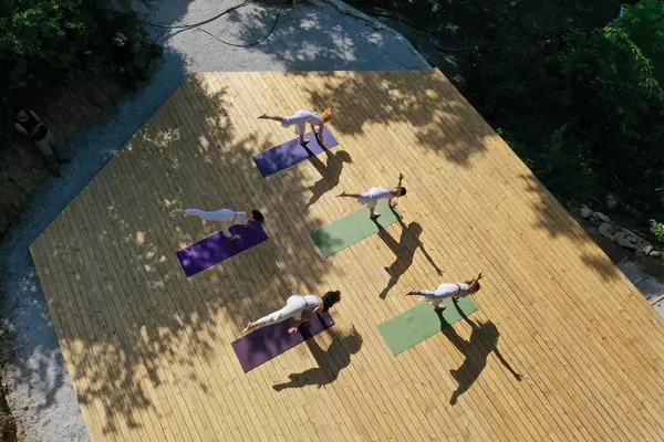 Experience Summer Wellness in Hampton Roads: Rooftop Yoga at Hilton Sky Bar