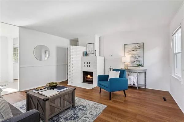 8227 Andrew LN, Norfolk, VA 23505