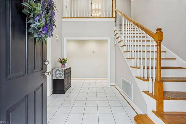 2417 Sterling Point DR, Portsmouth, VA 23703