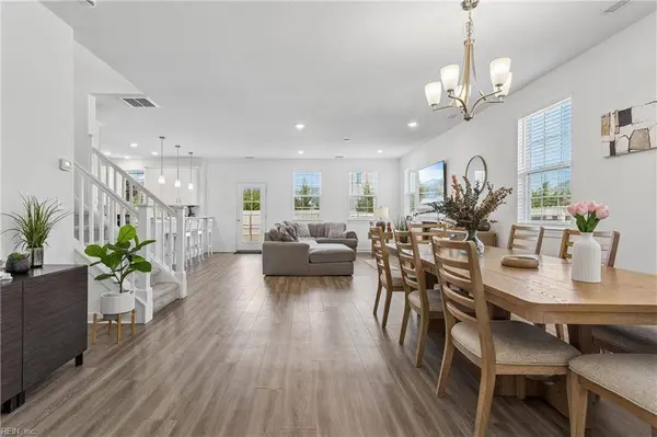 413 Middleton WAY, Chesapeake, VA 23322