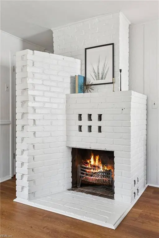 8227 Andrew LN, Norfolk, VA 23505