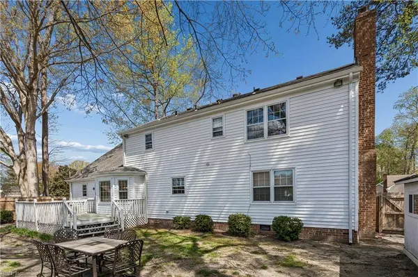 1300 Chelbrook RD, Chesapeake, VA 23322