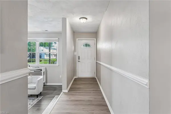 362 King Christian CIR, Virginia Beach, VA 23462