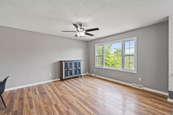 263 South Eagle Creek Drive, Lexington, KY 40515