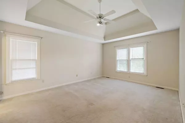 991 Forest Lake Drive, Lexington, KY 40515