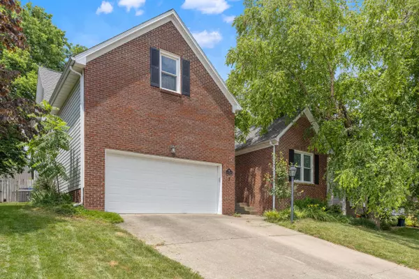 991 Forest Lake Drive, Lexington, KY 40515