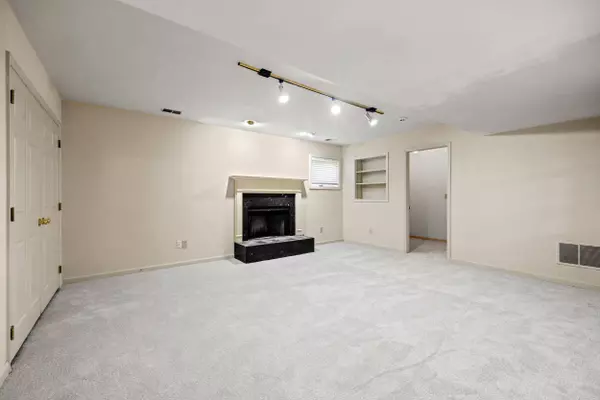 1088 Taborlake Drive, Lexington, KY 40502