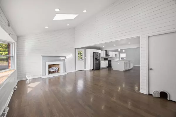 201 Vanderbilt Drive, Lexington, KY 40517