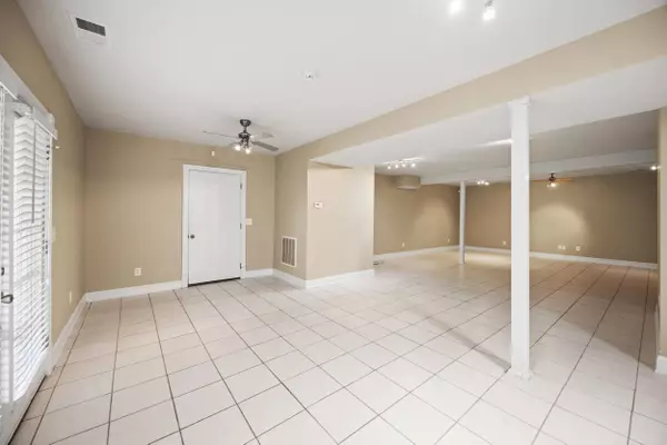 100 Doubletree Court, Mt Sterling, KY 40353