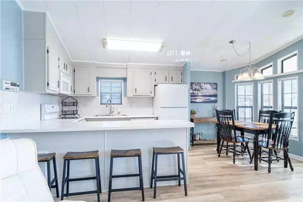 1230 Melton RD #14, West Union, SC 29696