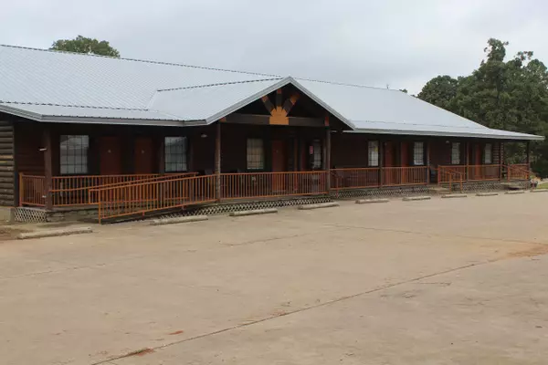 6613 N US Highway 259, Broken Bow, OK 74728-6591