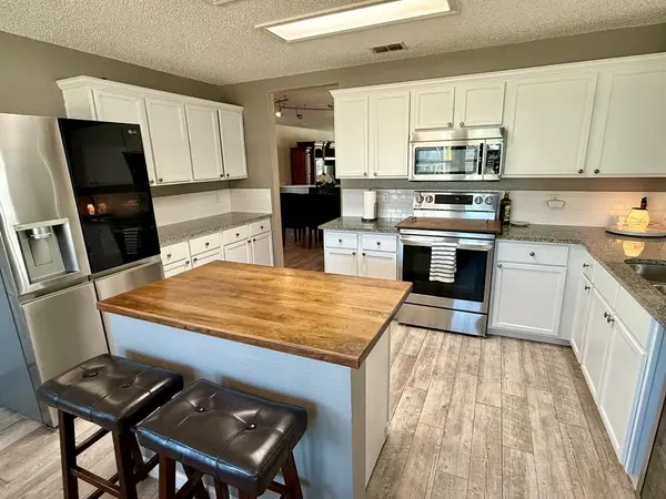 8225 Ma Mar Ave, Odessa, TX 79765