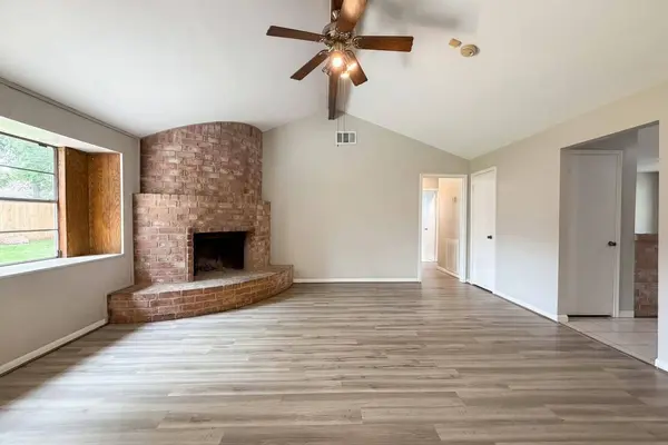 9606 Ballin David Drive, Spring, TX 77379