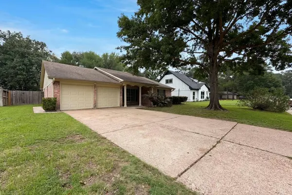 9606 Ballin David Drive, Spring, TX 77379