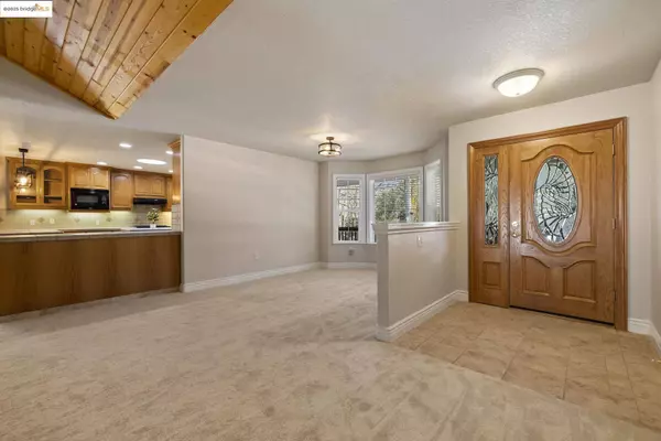 12456 Tannahill, Groveland, CA 95321