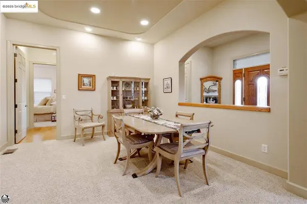 20702 Cresent Way, Groveland, CA 95321