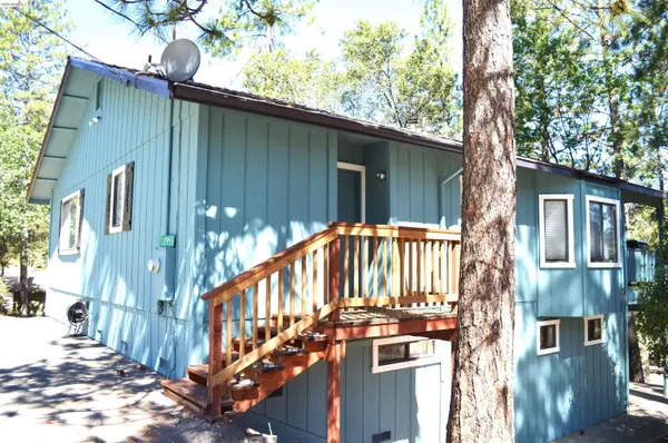 12955 Jackson Mill Drive, Groveland, CA 95321