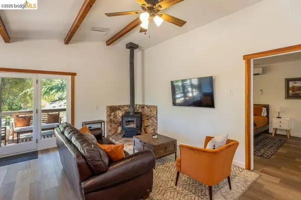 19266 Ferretti Rd, Groveland, CA 95321