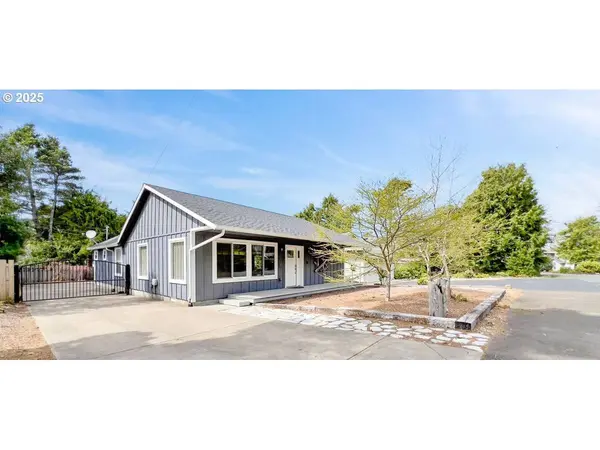 5565 PALISADES DR, Lincoln City, OR 97367