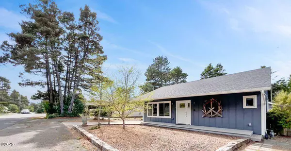 5565 Palisades DR, Lincoln City, OR 97367