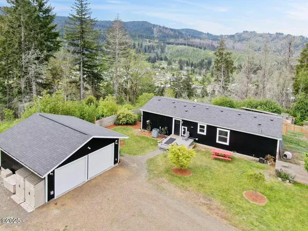 282 N Echo Mountain RD, Otis, OR 97368