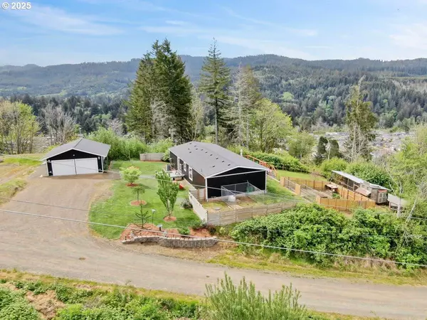 282 N ECHO MOUNTAIN RD, Otis, OR 97368