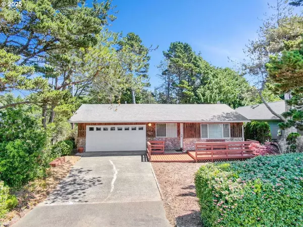 5450 HACIENDA AVE, Lincoln City, OR 97367