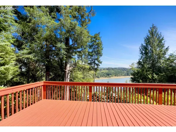 723 CRITESER LOOP, Toledo, OR 97391