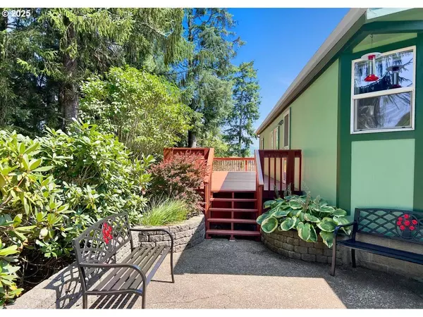 723 CRITESER LOOP, Toledo, OR 97391