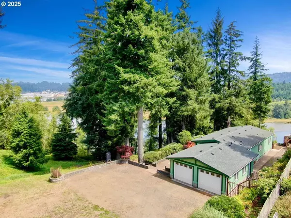 723 CRITESER LOOP, Toledo, OR 97391