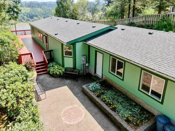 723 CRITESER LOOP, Toledo, OR 97391