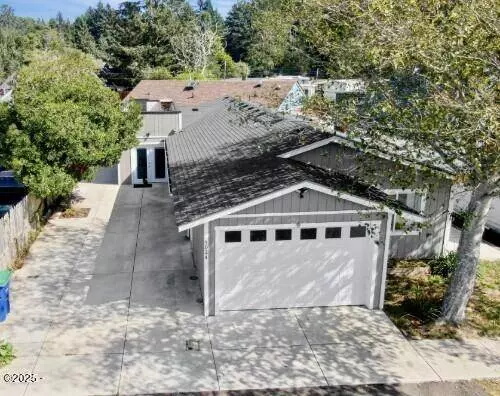 5024 SE Keel AVE, Lincoln City, OR 97367