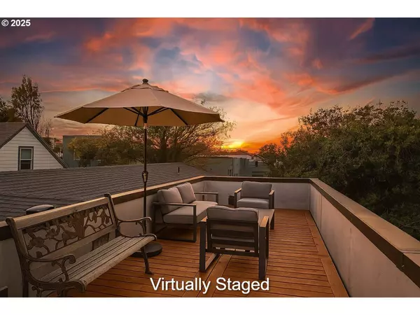 5024 SE KEEL AVE, Lincoln City, OR 97367