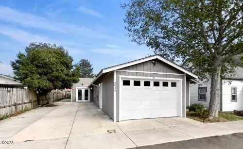 5024 SE Keel AVE, Lincoln City, OR 97367