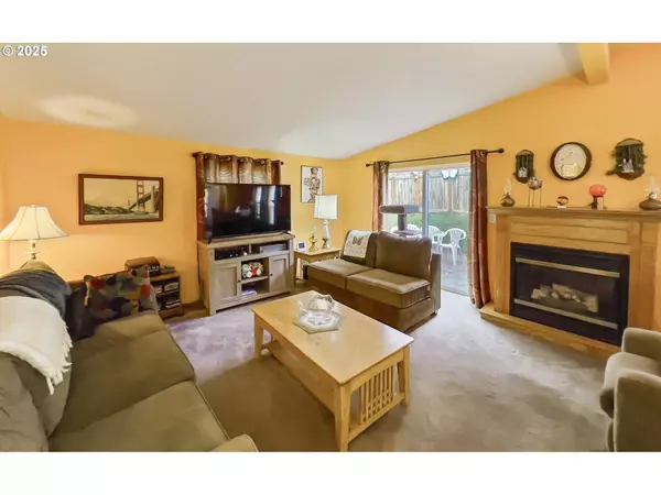 2780 NE 45TH ST, Lincoln City, OR 97367