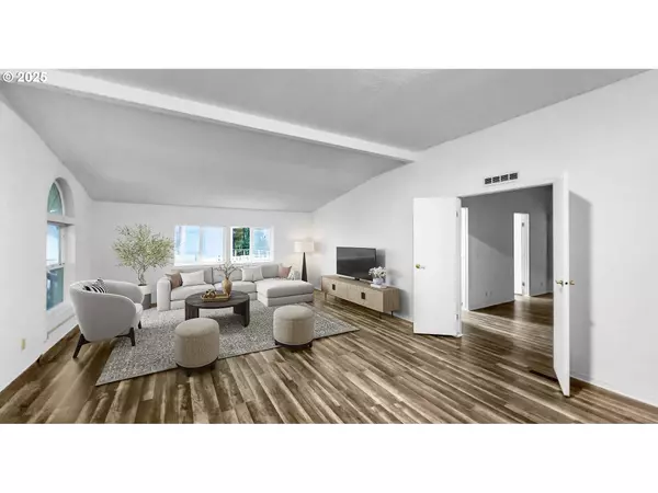 100 SEAGROVE LOOP, Lincoln City, OR 97367