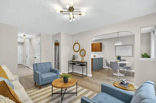 929 NW Spring ST, Newport, OR 97365