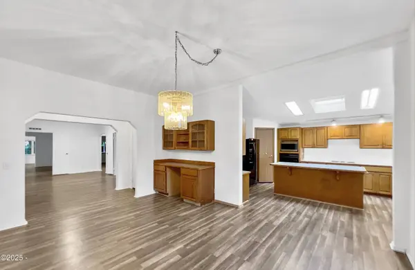100 Seagrove LOOP, Lincoln City, OR 97367